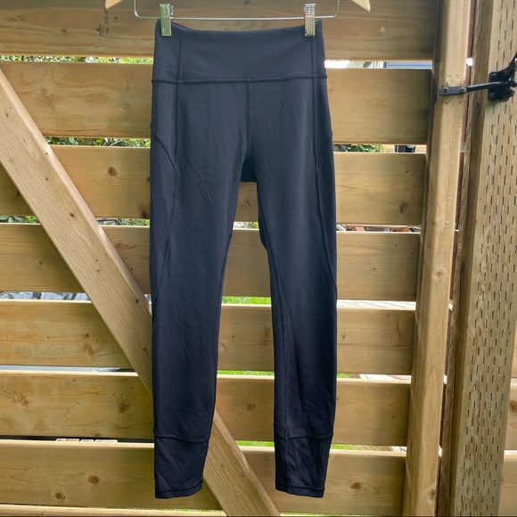 Lululemon In Movement Tight 25" Everlux Black - Picture 3 of 9